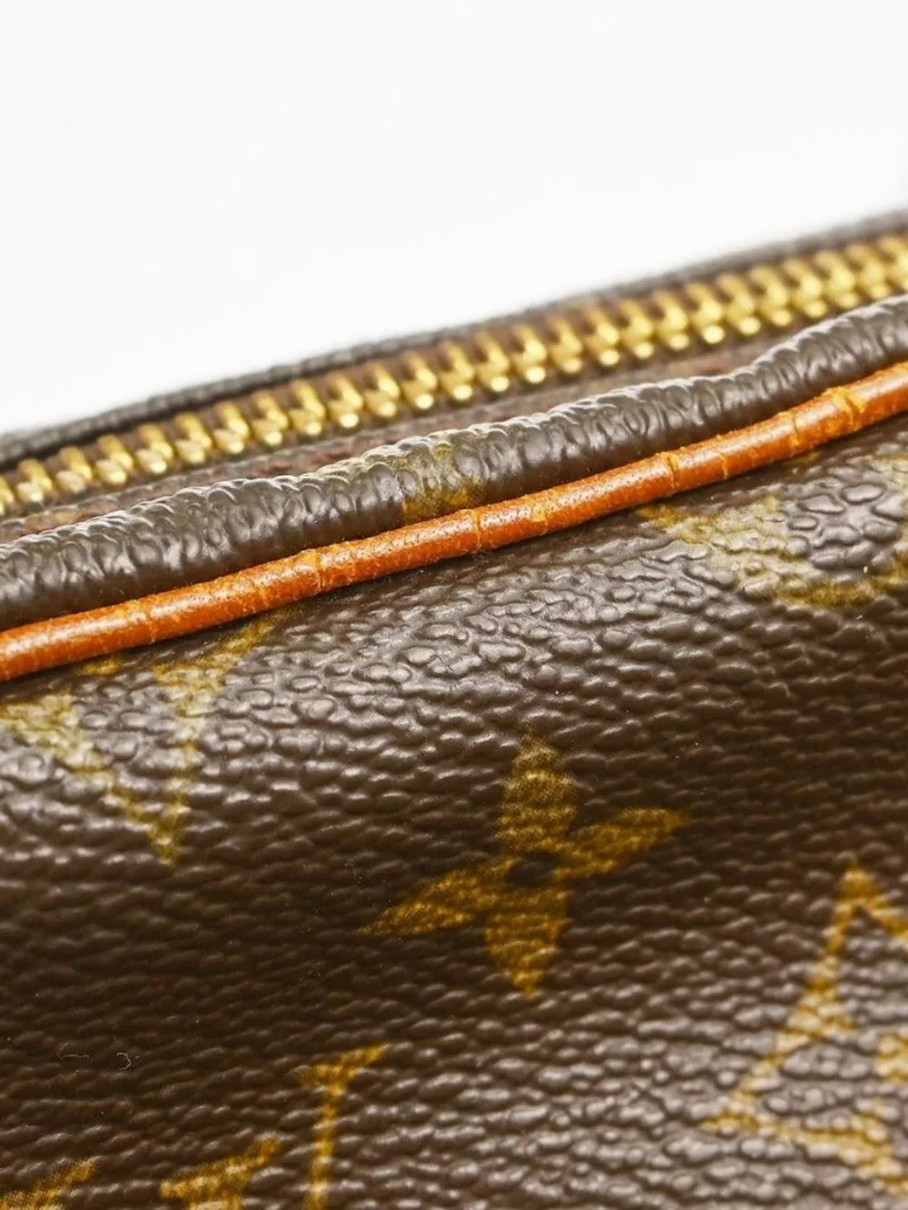 LOUIS VUITTON AMAZON CROSS BODY SHOULDER BAG
